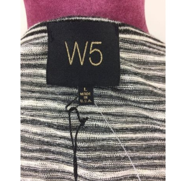 W5 Womens NEW Asymmetrical Knit Stripe Size Large - Picture 4 of 8
